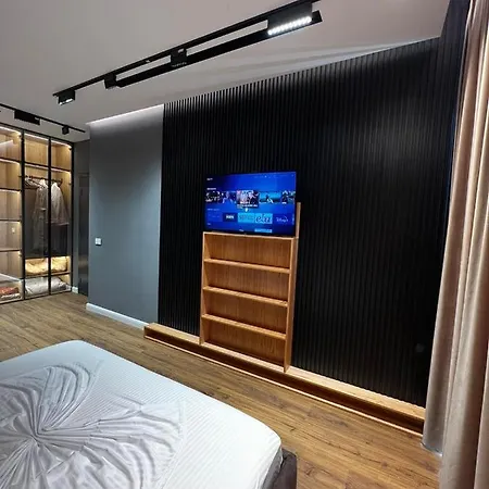 Vila 122b Palase Privat Pool *
