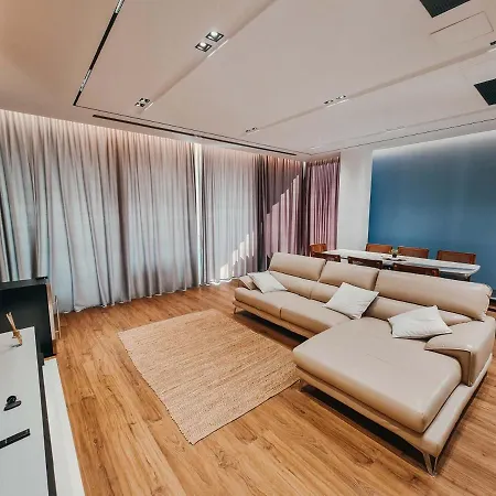 Vila 122b Palase Privat Pool * هيماري