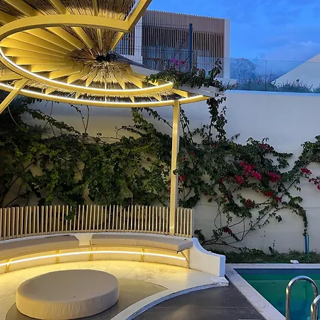 Szálloda 122b Palase Privat Pool